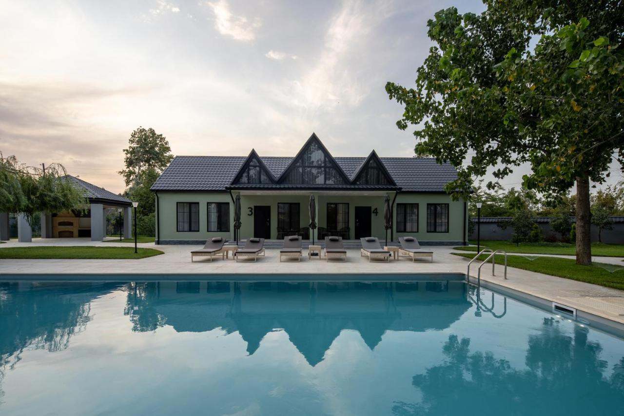 Lazy Seal Holiday Cottages Nabran Muqtedir Экстерьер фото